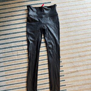 Black Spanx leggings - size small
